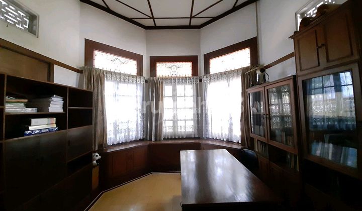 Dijual Rumah Klasik Diwastukencana Bandung 1