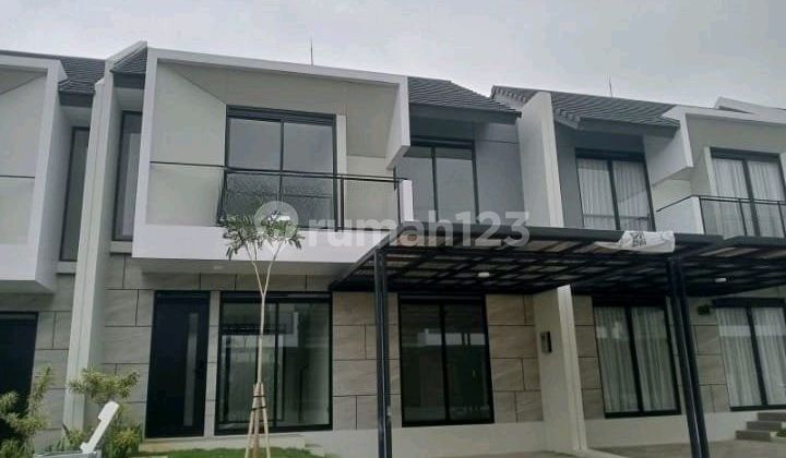 For Sale Ready-to-Occupy House in Kota Baru Parahyangan