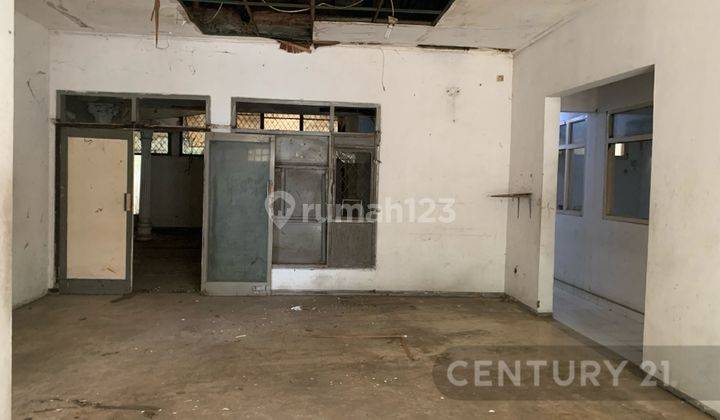 Ruang Usaha/ Gudang 1 Lantai Pinggir Jalan Utama Ragunan Raya 2