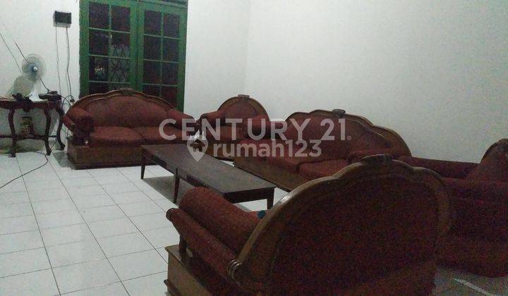 Rumah Hook Hadap Timur Dekat Halim Harga 1M-an 1