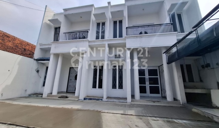 Disewakan Ruko 3 Lt Di Lokasi Strategis Cawang Baru Jakarta  1