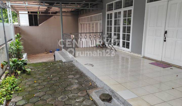 Rumah Lingkungan Tenang Dan Nyaman Di Kebayoran Baru 1