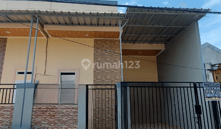 Dijual Rumah Luas 7x11m Type 2+1Kt Harapan Indah Bekasi  1