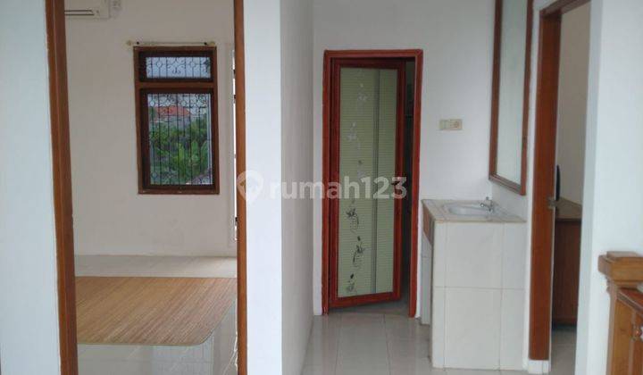 Dijual Rumah 2 Lantai Di Jl Kunti Seminyak Cn 2