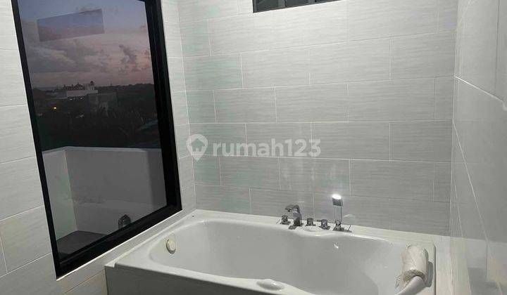 Dijual Rumah 3 Lantai 6 Kamar One Gate Ev 2
