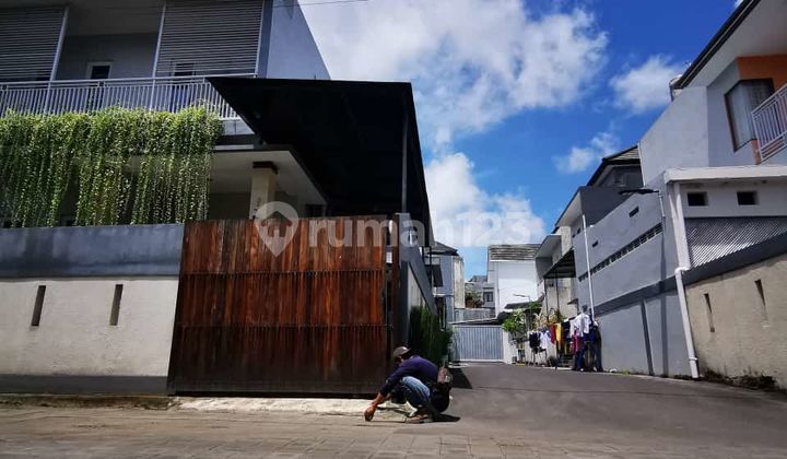 Dijual Rumah Pribadi Full Furnish Di Gatsu Barat Ri 1