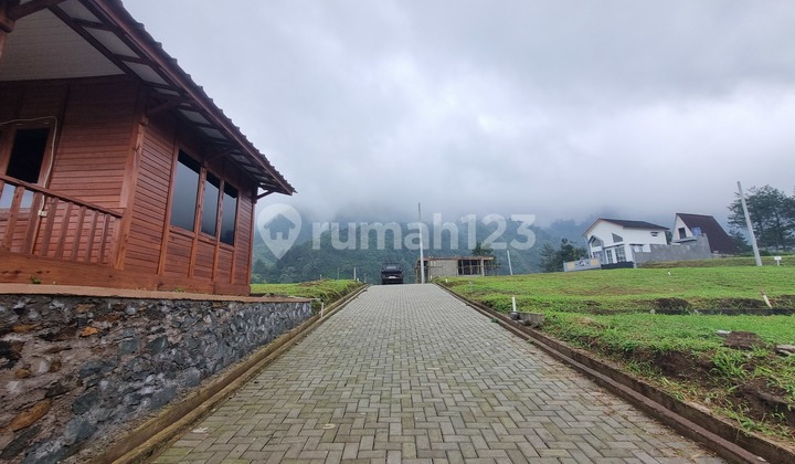 Tanah SHM View Danau Tanah Nempel Jalan Seberang Wisata