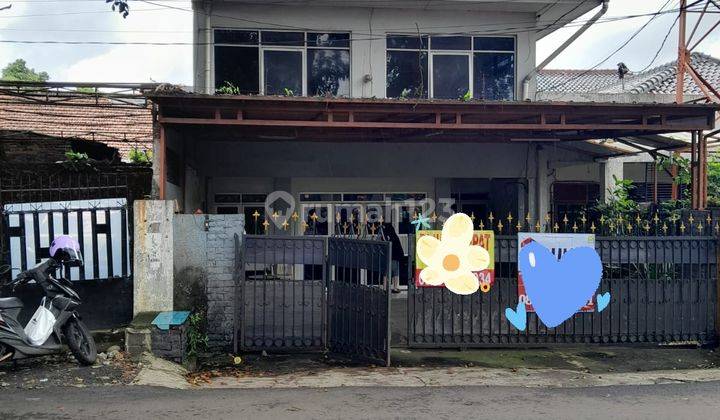 Di Jual Rumah Besar Cocok Buat Kost An Dan Cafe 1