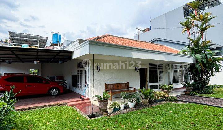 Rumah Asri & Cantik Satu Lantai Dengan Posisi Hook Di Pancoran, Jakarta Selatan 1