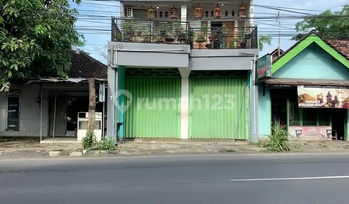 FOR SALE: 2-STORY HOUSE, ZERO ROAD FRONTAGE, MOJOROTO, KEDIRI FOR SALE: 2-STORY HOUSE, ZERO ROAD FRONTAGE, MOJOROTO, KEDIRI