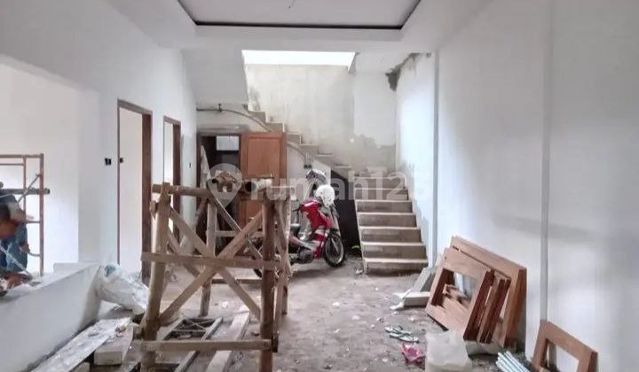 DI JUAL RUMAH BARU 2 LANTAI DI DAERAH BANDARA ABD RACHMAN SALEH, PAKIS, MALANG 2