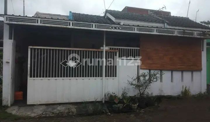 RUMAH DIJUAL SIAP HUNI TLOGOWARU KOTA MALANG RUMAH DIJUAL SIAP HUNI TLOGOWARU KOTA MALANG