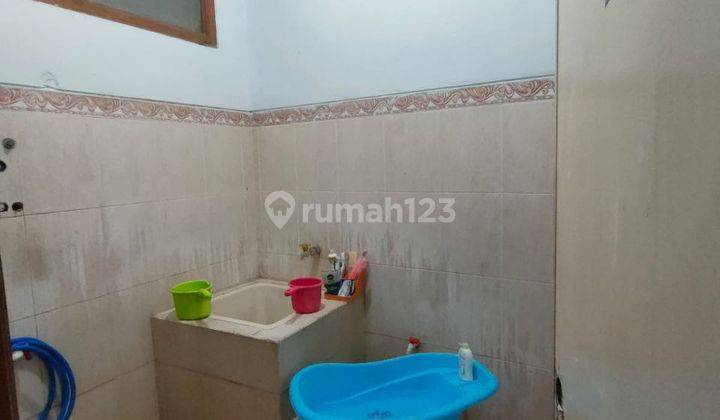 Butuh Cepat Jual Rumah 2 Lantai Harga Bawah Pasar. Hook Di Sawojajar 2