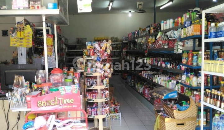 FOR QUICK SALE ARJOWINANGIN SHOP, KEDUNGKANDANG, MALANG 1