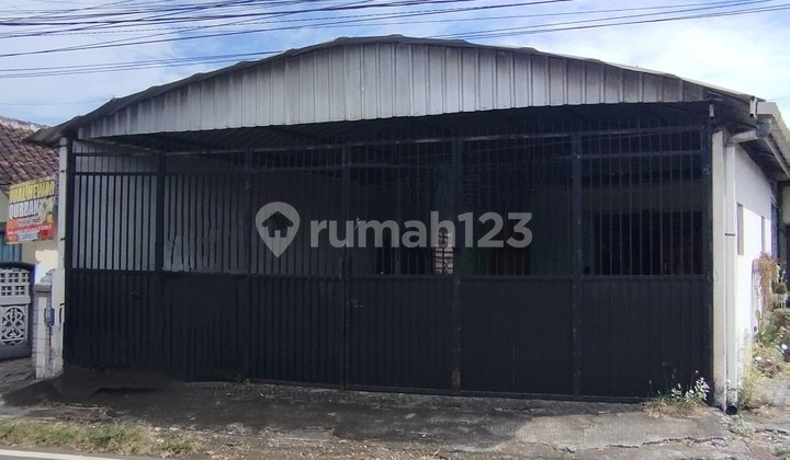 For Sale Fast Zero Business House on Kepanjen Main Road 1
