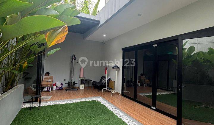 Disewakan Rumah 4 Kamar Tidur Fully Furnished di Bumi Puspitek Bsd 1