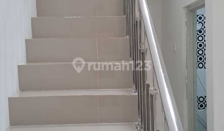 Diswakan Rumah Baru Terenovasi Brand New