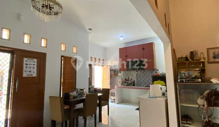 Nice, spacious, ready-to-occupy, strategic house in West Bintara, Bekasi. 2