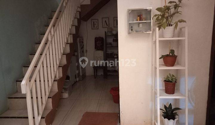 Rumah 2 Lantai Bagus Furnished di Graha Santika Jatiasih Bekasi 2