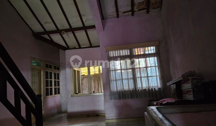 Two-story ready-to-occupy house in Pondok Timur Mas Jati Cempaka, Bekasi.