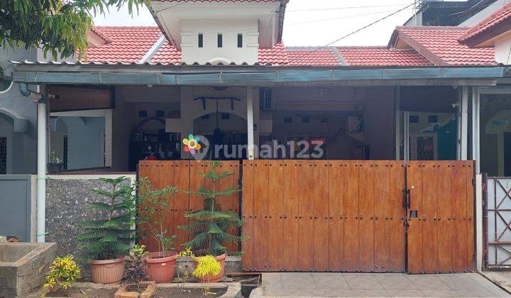 Rumah Bagus Strategis 1.4 M SHM di Perumahan Grand Galaxy Bekasi 1