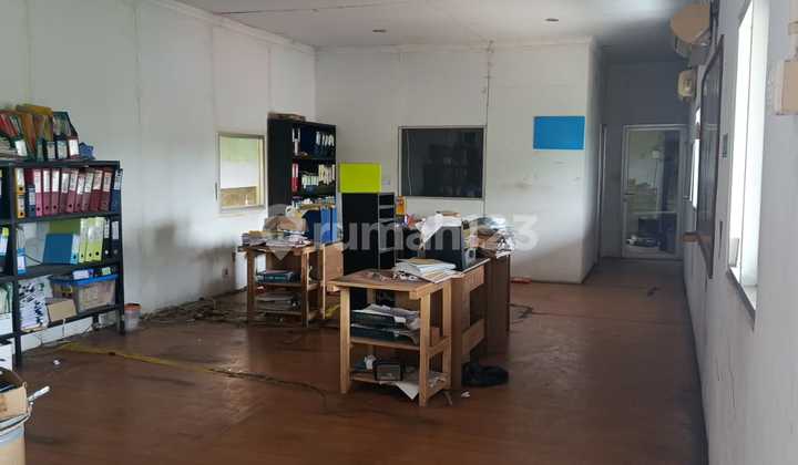 Ready-to-use 500 m2 warehouse in Mustika Jaya, Bekasi