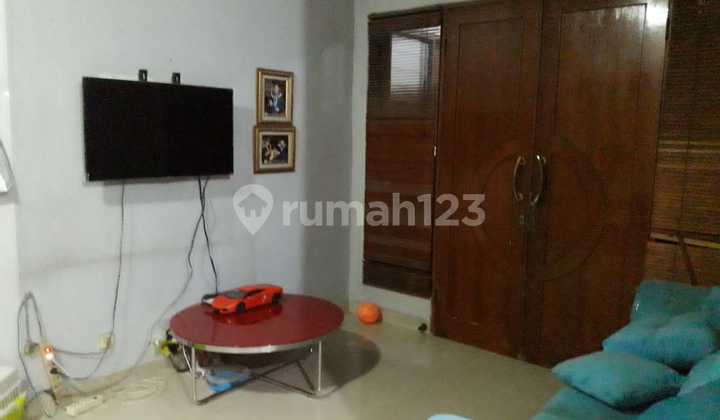 Spacious ready-to-occupy house in a housing complex in Cikunir, Bekasi 2