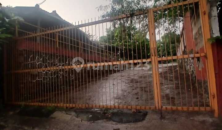 Business Space suitable for a strategic Restaurant on Cibubur Main Road, Bogor Regency Business Space suitable for a strategic Restaurant on Cibubur Main Road, Bogor Regency