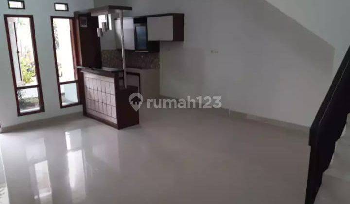 Rumah 2 Lantai Bagus Siap Huni SHM di Cluster di Jati Asih Bekasi 2