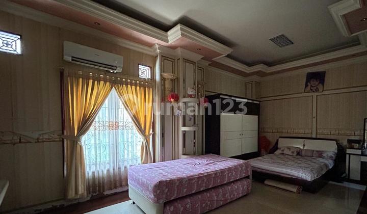 Rumah bagus tanah luas siap huni strategis di jatibening Bekasi 2