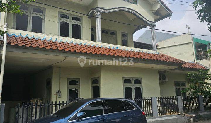 Rumah 2 Lt Bagus Siap Huni Strategis di Pekayon Bekasi Selatan 1