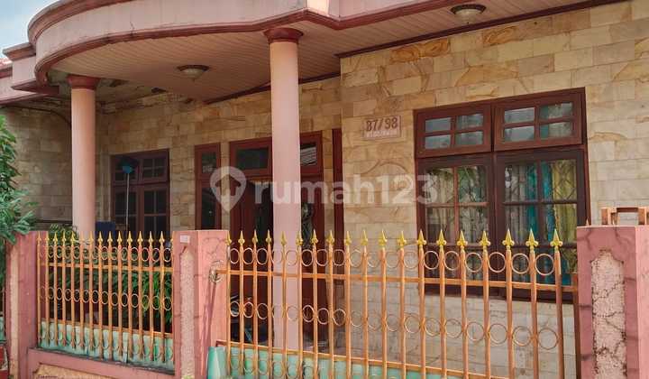 Rumah 2 lantai siap huni di jati asih Bekasi Rumah 2 lantai siap huni di jati asih Bekasi