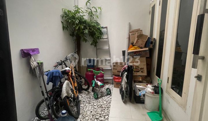 Rumah 2 lantai Luas siap huni strategis di Jaka Permai Bekasi 2