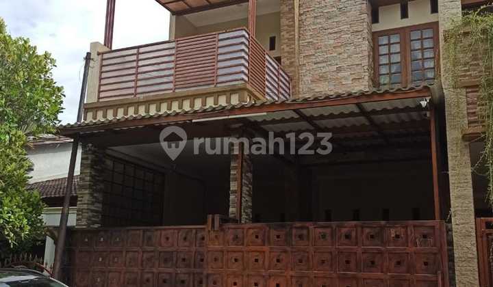 Rumah Cantik 2 lantai furnished siap huni di diren sawit jakarta timur