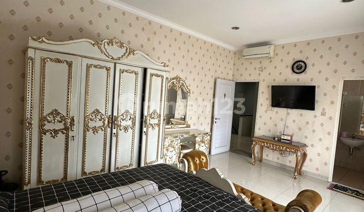 Rumah mewah luas siap huni strategis di Grand Galaxy City Bekasi 2