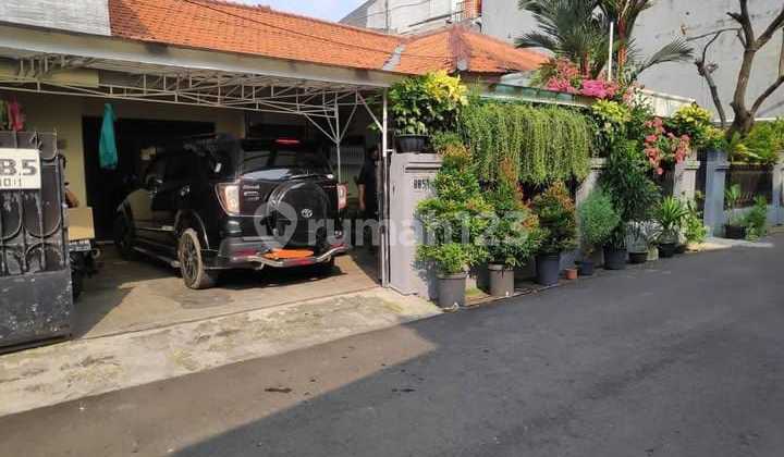 Rumah Asri Luas Siap Huni di Duren Sawit Jakarta Timur 2