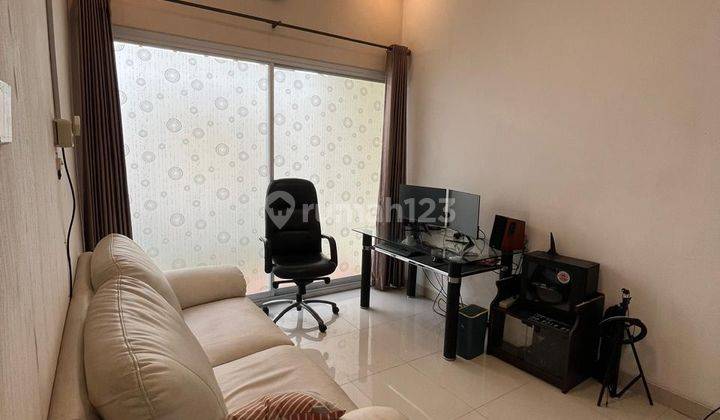 Rumah 2 Lantai Bagus Cantik SHM di Perumahan Taman Galaxy Bekasi 2