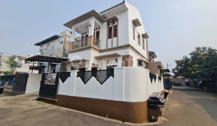 Rumah 2 Lantai Hoo Siap Huni di Maya Persada Lampiri Jakarta Timur 1