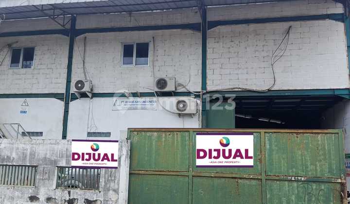 Ready-to-use 500 m2 warehouse in Mustika Jaya, Bekasi