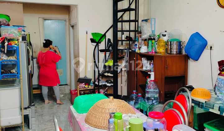 Rumah Luas Siap Huni di Pondok Pekayon Indah Bekasi