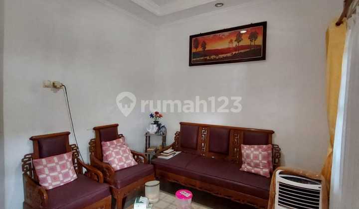 Rumah siap huni 2 lantai di Komplek Pelni Agus Salim Bekasi 2