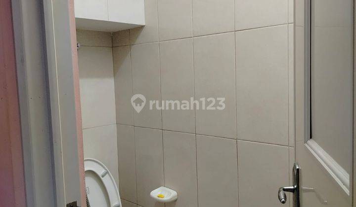 Di Sewakan Rumah 1 Lantai, Semi Furnish Di Galaxy, Bekasi Selatan 2