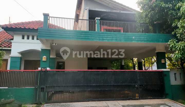 Rumah luas siap huni di perumahan di cikunir Bekasi Rumah luas siap huni di perumahan di cikunir Bekasi