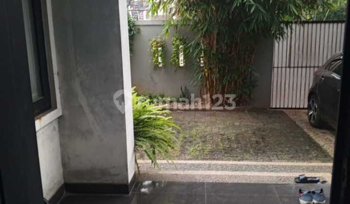 Rumah 2 Lantai Siap Huni di Pekayon Dekat Galaxy Bekasi 2