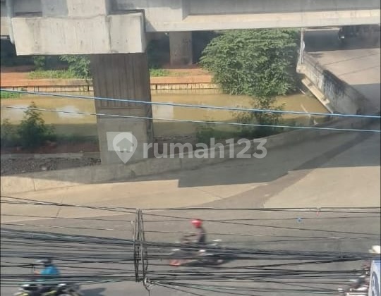 Ruko 3,5 Lantai Siap Pakai Strategis di Kalimalang Bekasi Ruko 3,5 Lantai Siap Pakai Strategis di Kalimalang Bekasi