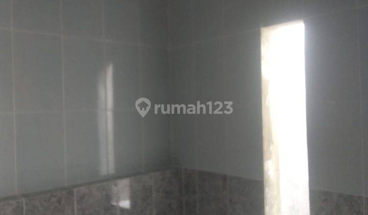 Rumah 2 Lantai Sudah Renovasi 775 Jt SHM di Rawalumbu Bekasi 2