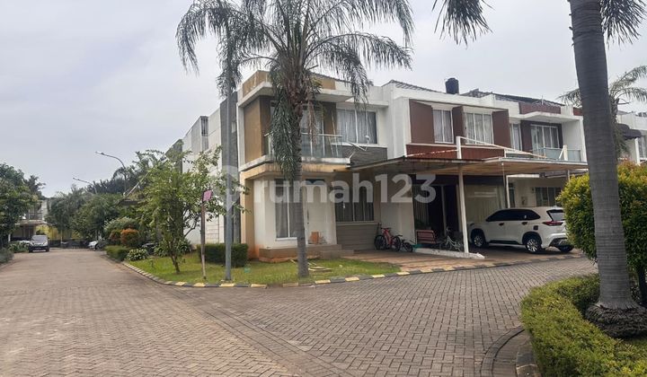 Nice 2-story house ready to occupy, strategic location in Tropical Garden Bekasi 2