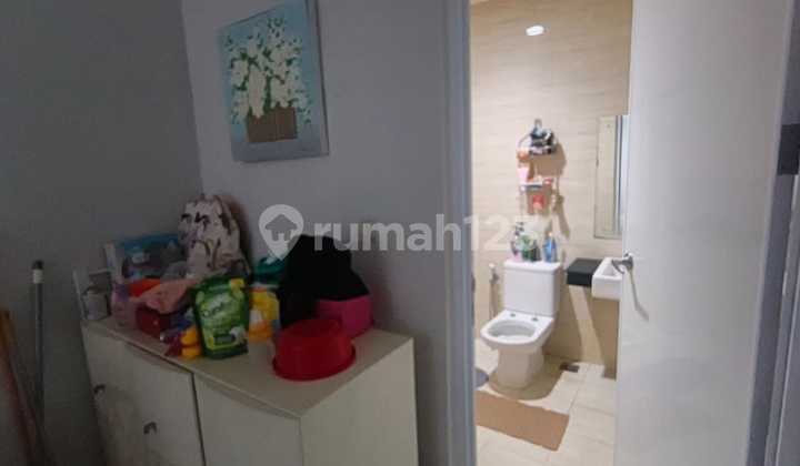 Rumah 2 lantai siap huni strategis di Botanical garden galaxy Bekasi 2