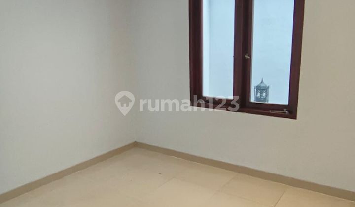 Rumah 2 Lantai Bagus Siap Huni di Cipinang Muara Jakarta Timur 2