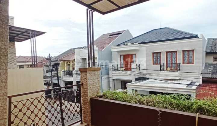 Rumah Cantik 2 lantai furnished siap huni di diren sawit jakarta timur 2
